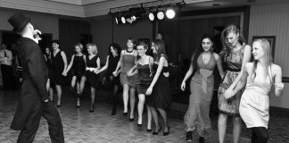 Pierwszy taki bal (z wodzirejem) Wodzirej Karpik na studniówce