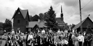 Warsztaty wodzirejów 2013-2006 Zdjęcie grupowe uczestników warsztatów dla wodzirejów