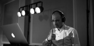 Wodzirej – zawód dla błazna czy sposób na biznes? Ten człowiek udowodnił, że wesele to żyła złota Wodzirej Sylwester Laskowski